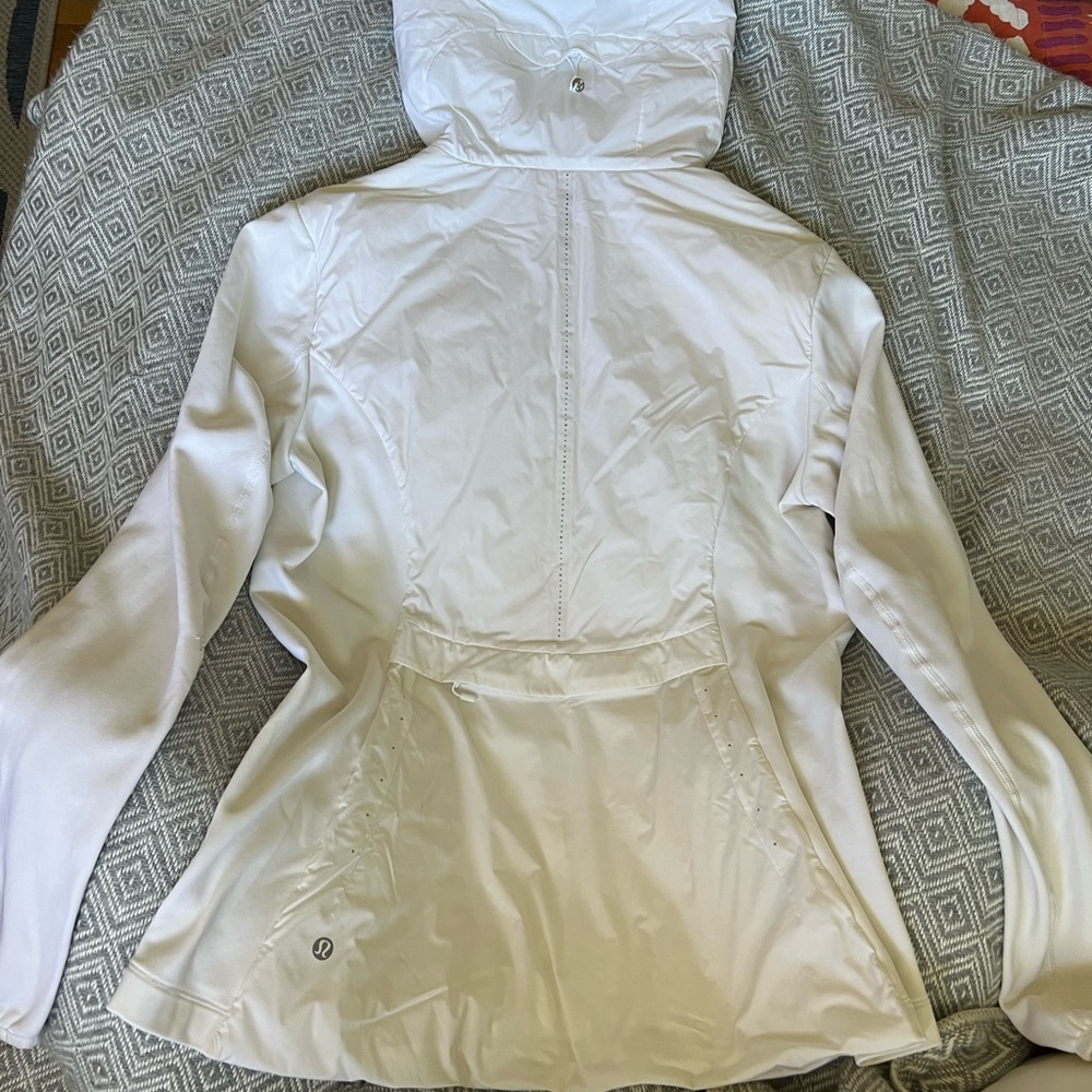 Lulu Lemon Puffer Cold Running Jacket